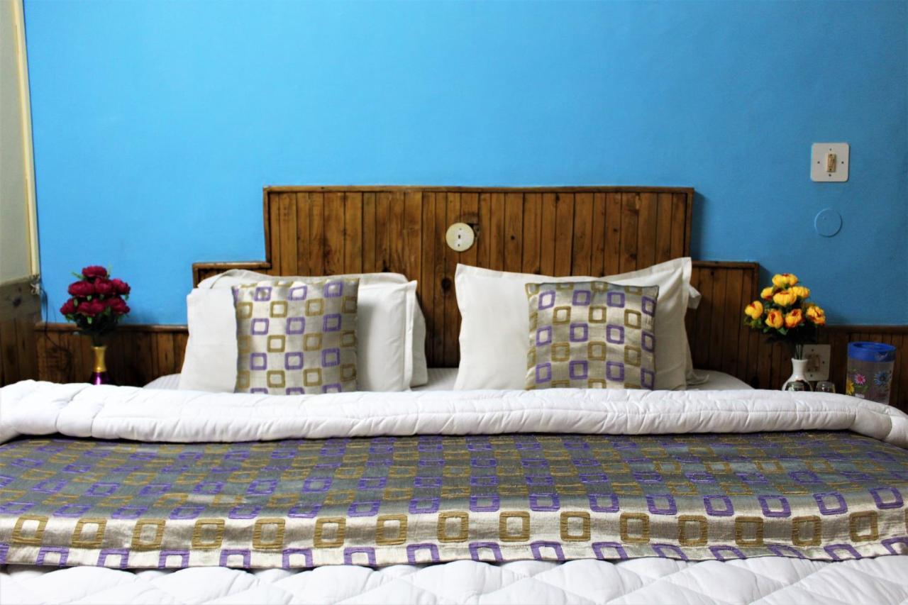 Hotel New Royal Manāli Zewnętrze zdjęcie