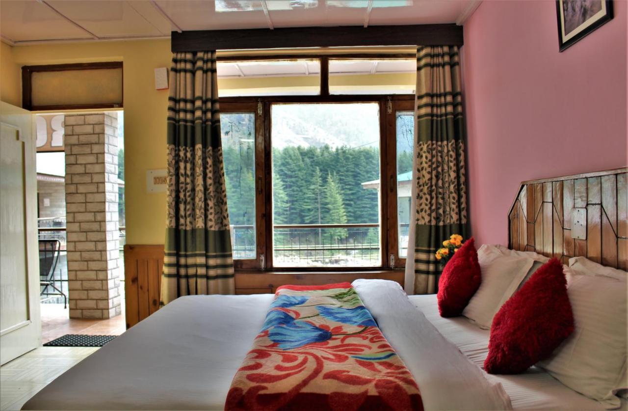 Hotel New Royal Manāli Zewnętrze zdjęcie