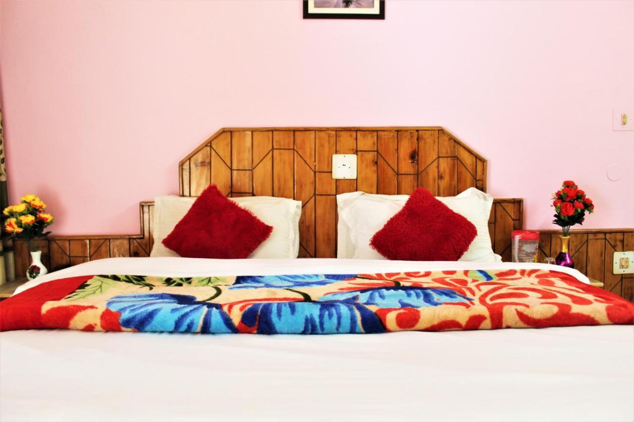 Hotel New Royal Manāli Zewnętrze zdjęcie