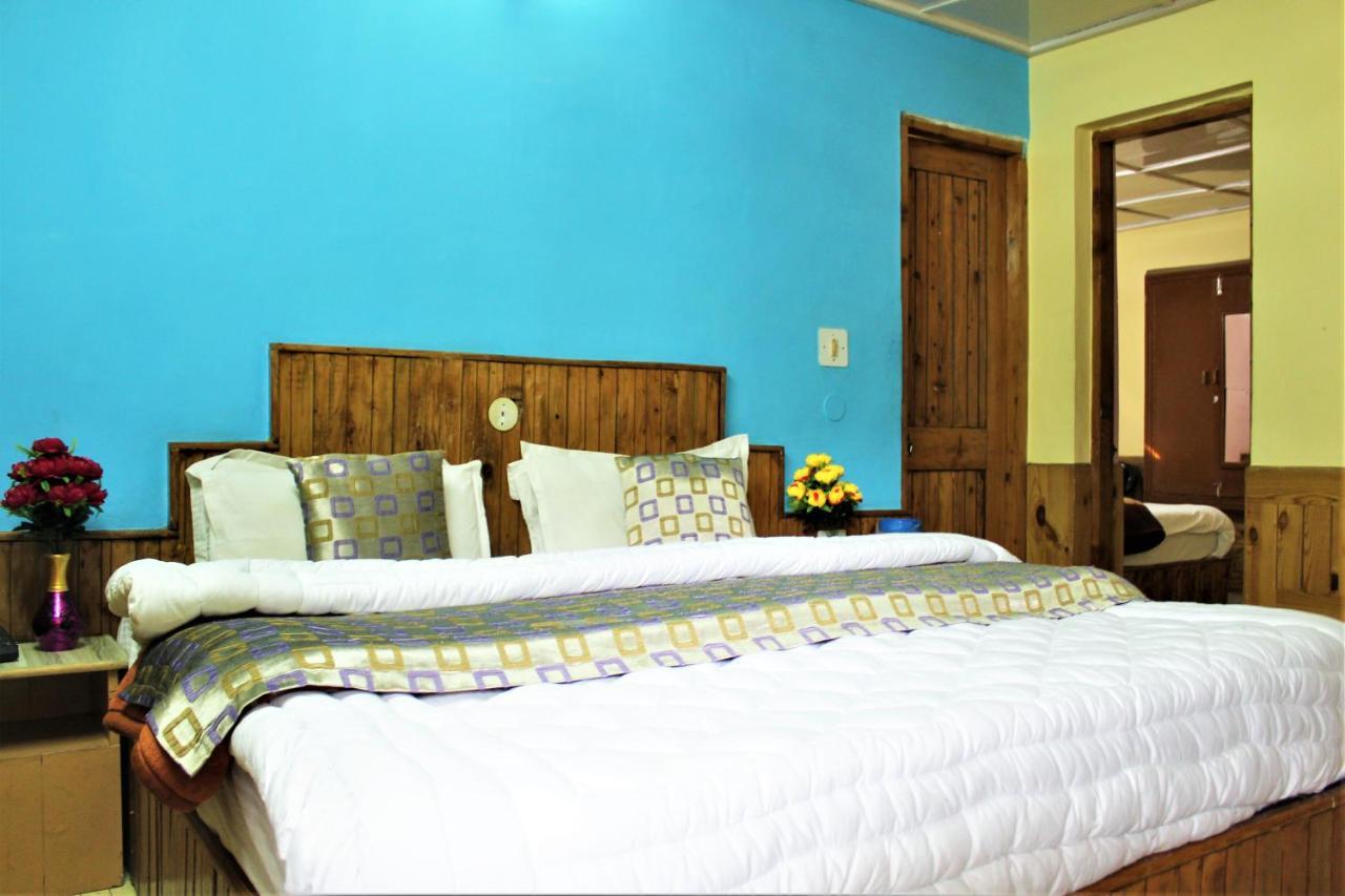Hotel New Royal Manāli Zewnętrze zdjęcie