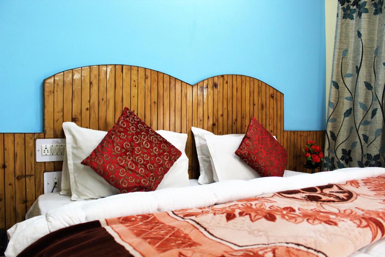 Hotel New Royal Manāli Zewnętrze zdjęcie