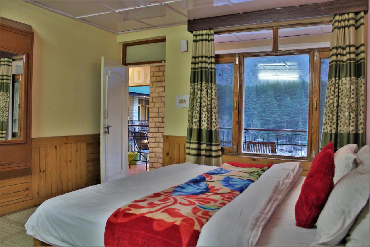 Hotel New Royal Manāli Zewnętrze zdjęcie