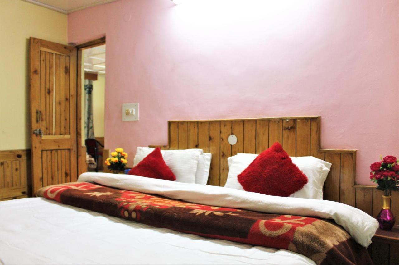 Hotel New Royal Manāli Zewnętrze zdjęcie