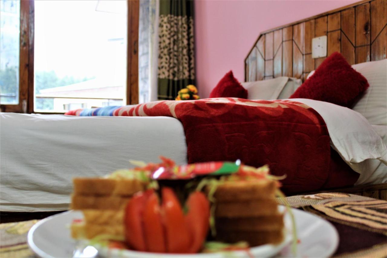 Hotel New Royal Manāli Zewnętrze zdjęcie